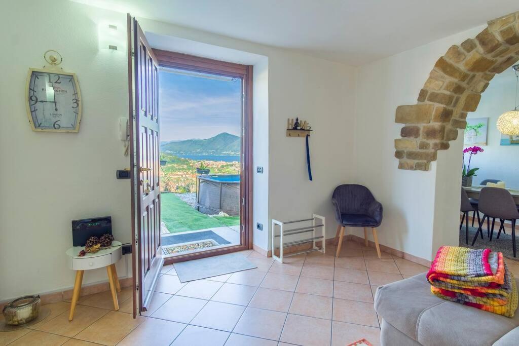 Vicolo Dei Fiori Villa Luino Exterior photo