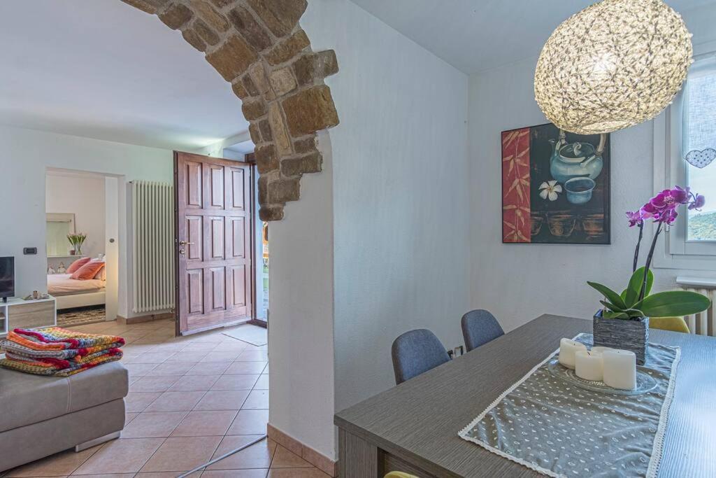 Vicolo Dei Fiori Villa Luino Exterior photo